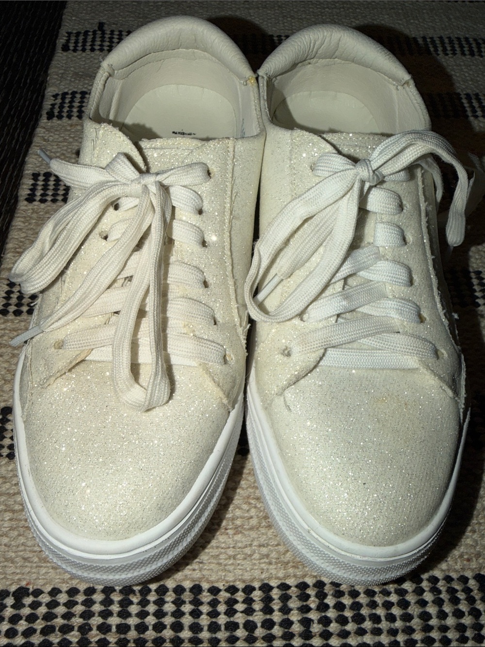 Corkys Women’s Glitter Low-Top Lace-Up Sneakers - White